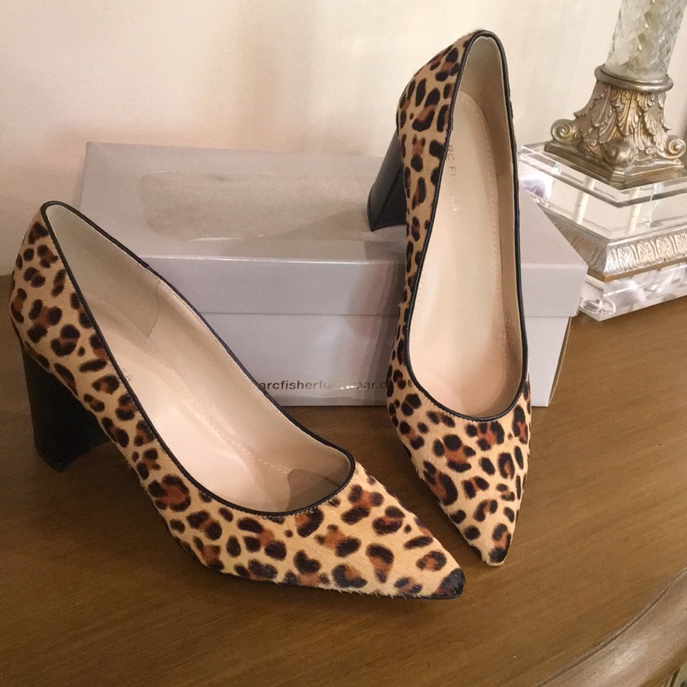 Marc Fisher Claire Pony Hair Leopard Pumps 9.5 New